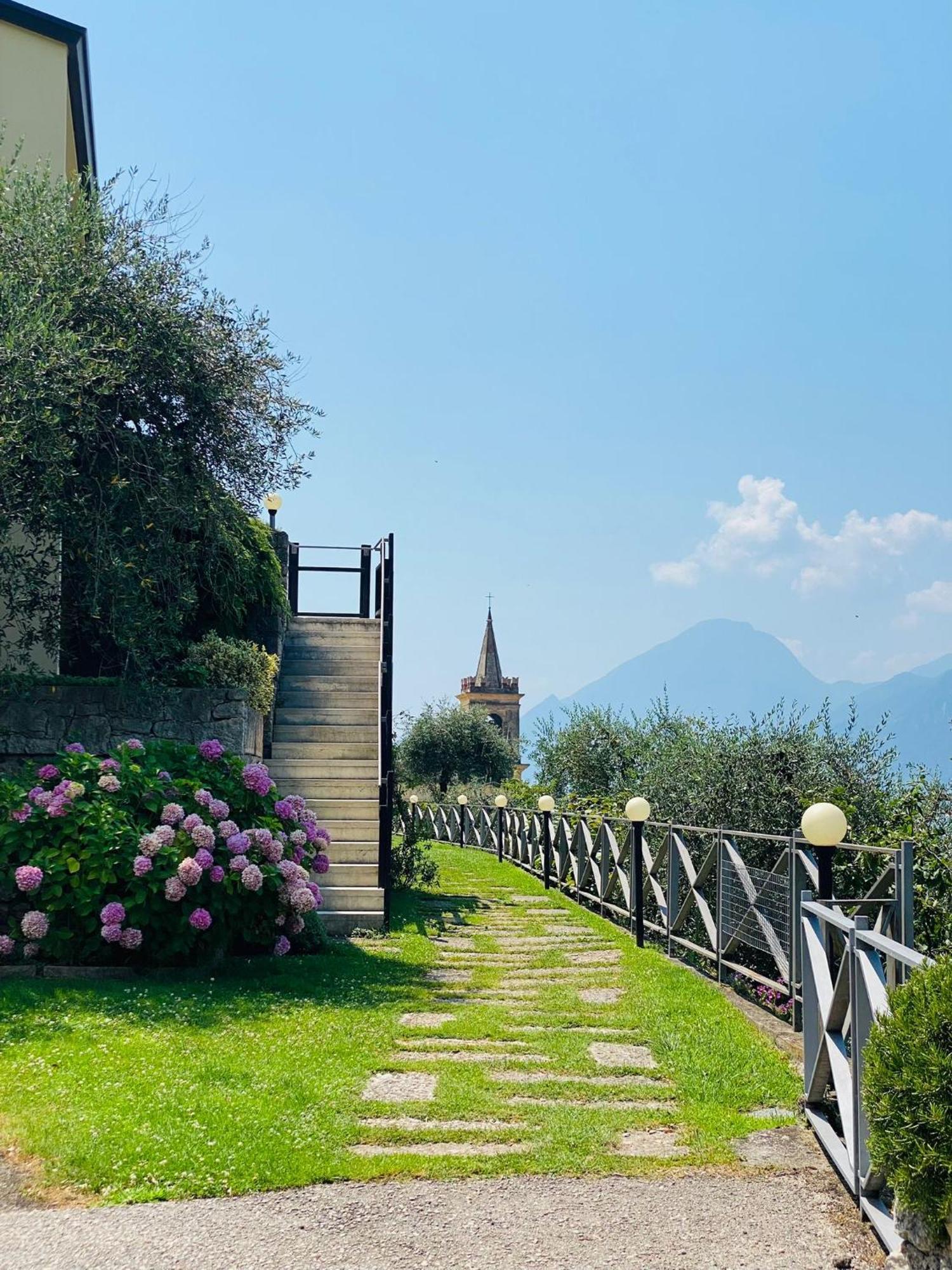 Welcome Traveller Charm Montees Apartment Brenzone sul Garda Exterior photo